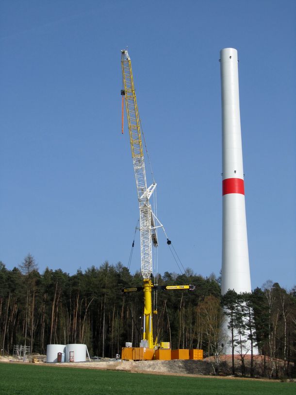 Die Baustelle von WEA5 von Westen gesehen