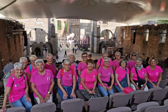 In der Stiftsruine In der Stiftsruine