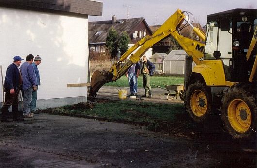 Zweiter Anbau neue Fahrzeugbox 1998