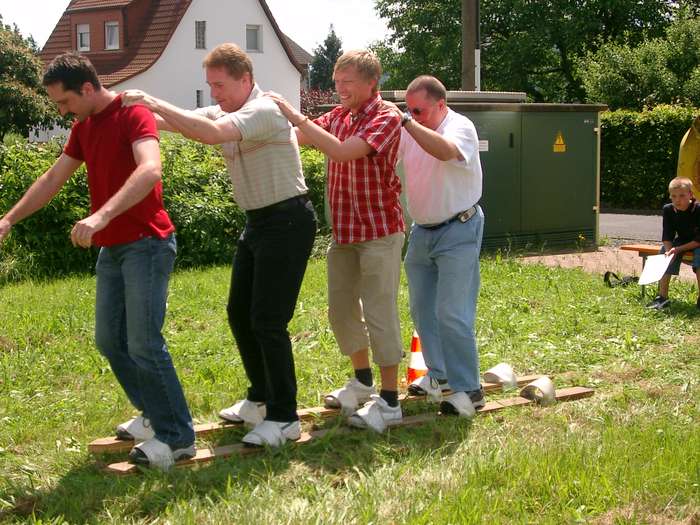 SG Neudorf bei der Feuerwehr-Olympiade 2004