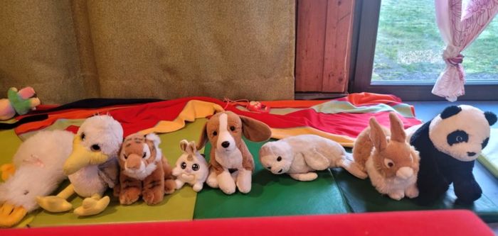 Kuscheltiere beim Vorlesetag Kuscheltiere beim Vorlesetag